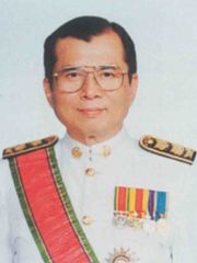 Dr Phichai Tovivich